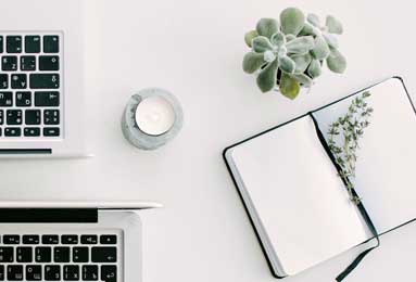 拉波尔塔与莱万沙特之旅亲密会见全球巴萨球迷|巴塞罗那|罗伯特·莱万多夫斯基|马西普|恩里克|西班牙皇家足球协会_新浪体育_新浪新闻